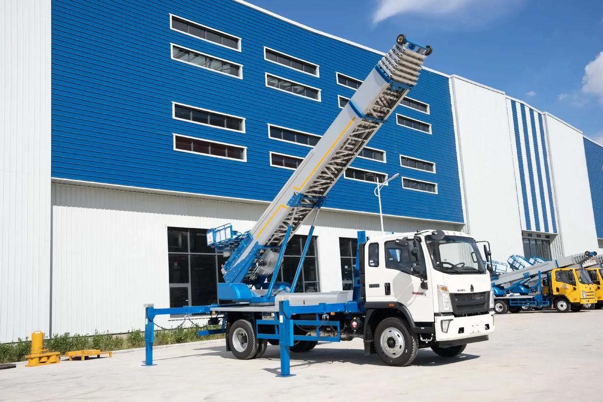 遵化小型云梯车上料车租赁多少钱