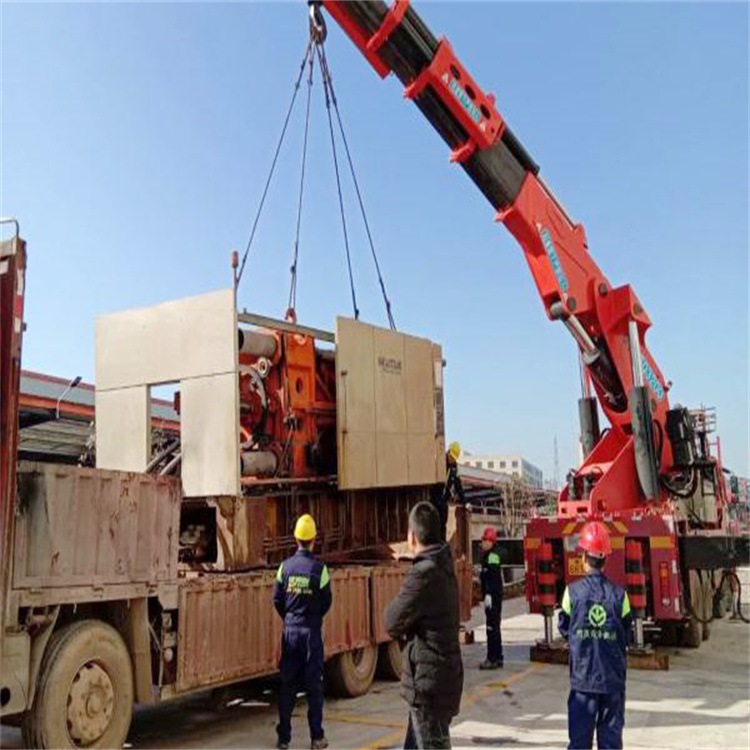 遵化吊物与吊车的安全距离是多少